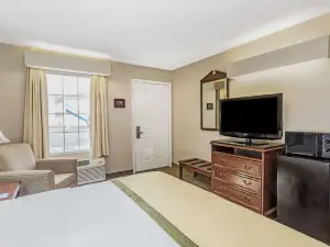 Baymont by Wyndham Valdosta at Valdosta Mall