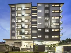 เควสต์ เชิร์มไซด์ ออน เพลย์ฟิลด์