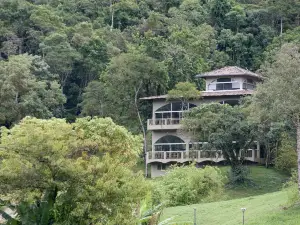 Paraiso Eco Lodge