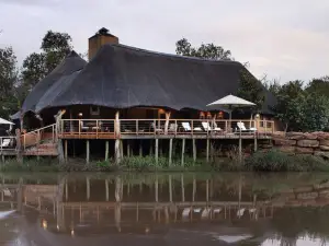 Zulu Camp Shambala Game Reserve Guest House