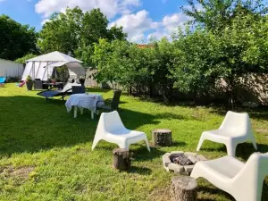 Mandula Apartman