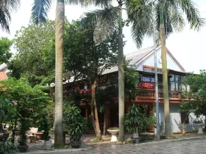 Trung du Hotel