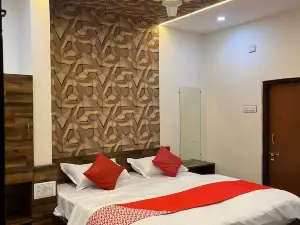 Hotel O Pravin Executive