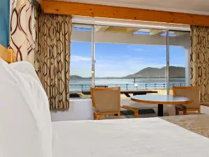 Skylark Shores Resort