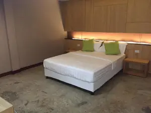 라타 인 부티크 호텔
