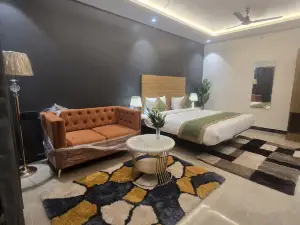 Hotel Golden Tulip'z