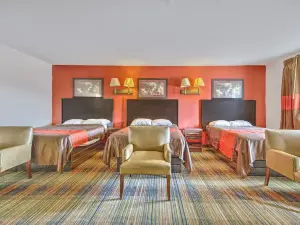 โอโย ปาล์ม ลีฟ โมเทล