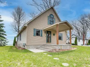 Waterfront Lake Huron Home - Private Beach!