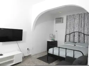 Casa del Sol-a Hospitals Malls Restaurants and Train Ride to Coliseo