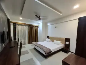 Hotel Pride Executive