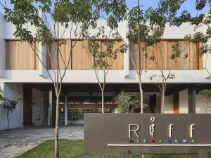 Riff Hikkaduwa Design Hotel