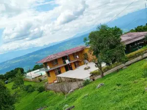 Hotel Campestre Las Marias- El Colegio