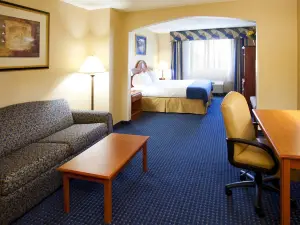 Holiday Inn Express Syracuse Airport