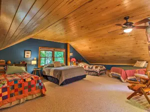 Trout Lake Cabin w/ Private Dock, Kayaks & Loft!