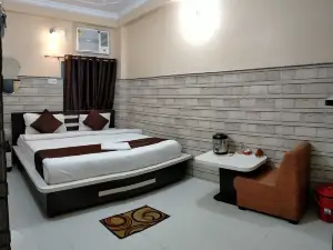 Hotel Bachchan Palace