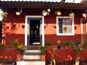 Lolage Farmhouse