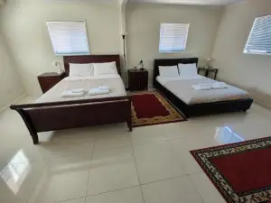 Tuggeranong Short Stay #11C - Sleeps 8