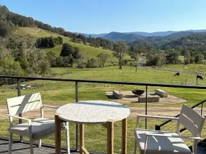 Family-sized getaway in the heart of the Williams valley, near Barrington tops
