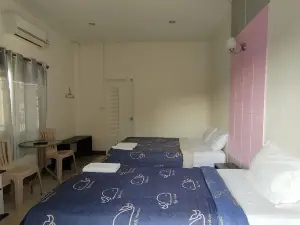Suanlamyai Resort