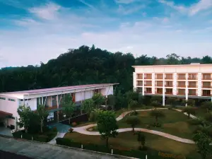 Nana Beach Hotel & Resort