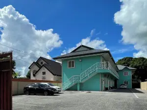 El Carmen Apartments