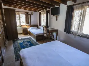 Ayışığı Hotel
