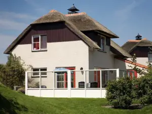 Modern Villa in Makkum with Garden