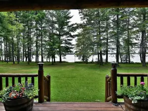 Two Bear Lodge on Lost Land Lake