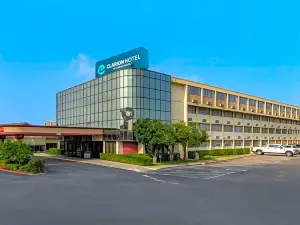 Clarion Hotel Broken Arrow - Tulsa