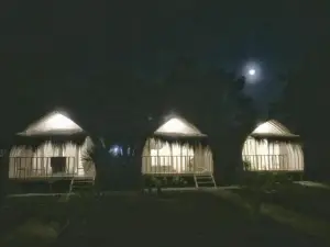 Maleo Moyo Hotel & Dive Resort