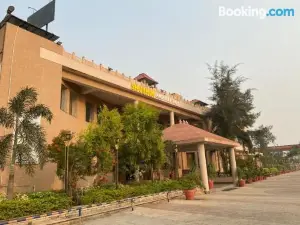 Shubhim Hotel & Resort Midway Treat MPT Franchise