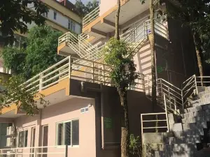Green Leaf Resort