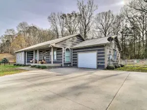 Secluded Retreat on 2 Acres Near Dale Hollow Lake!