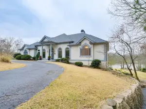 Luxury Lakefront Villa w/ Decks ~ 29 Mi to Atlanta