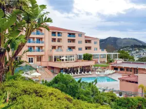 San Luis Bay Inn