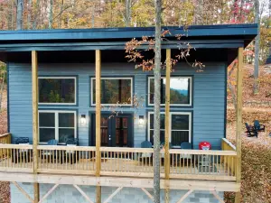 "ENDLESS VIEW" Red River Gorge/Natural Bridge- New Construction!! Dog Friendly!!