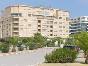 Adam Hotel Suites