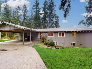 Woodinville Wine Retreat - Unit