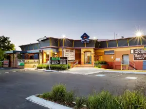 Meadow Inn Hotel-Motel