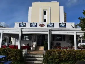 The Portland Hotel