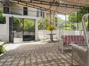 Beit El Hana