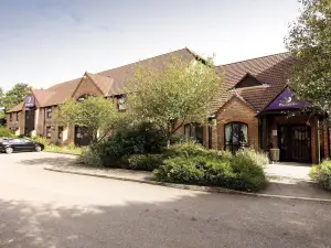 Premier Inn Bridgend (M4, J35)