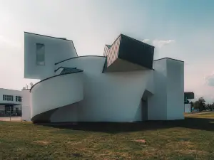 โรงแรมเรดิสัน บลู บาเซิล