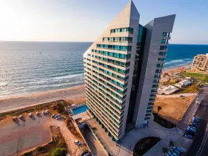 Herbert Samuel Okeanos Suites Herzilya