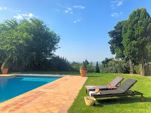 Chateau de Paraza
