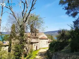 Locazione in Appartamento Sita in Via Ponte di Ferro 2 b