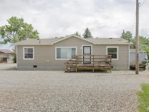 Fort Smith Vacation Rental Near Bighorn River