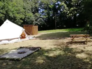 Tente Insolite 1 à 5 Personnes
