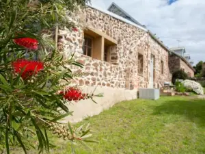The Shepherd's Cottage at Lisdillon Vineyard