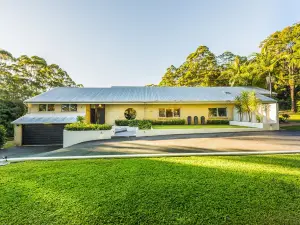FERN RIDGE PRIVATE RETREAT